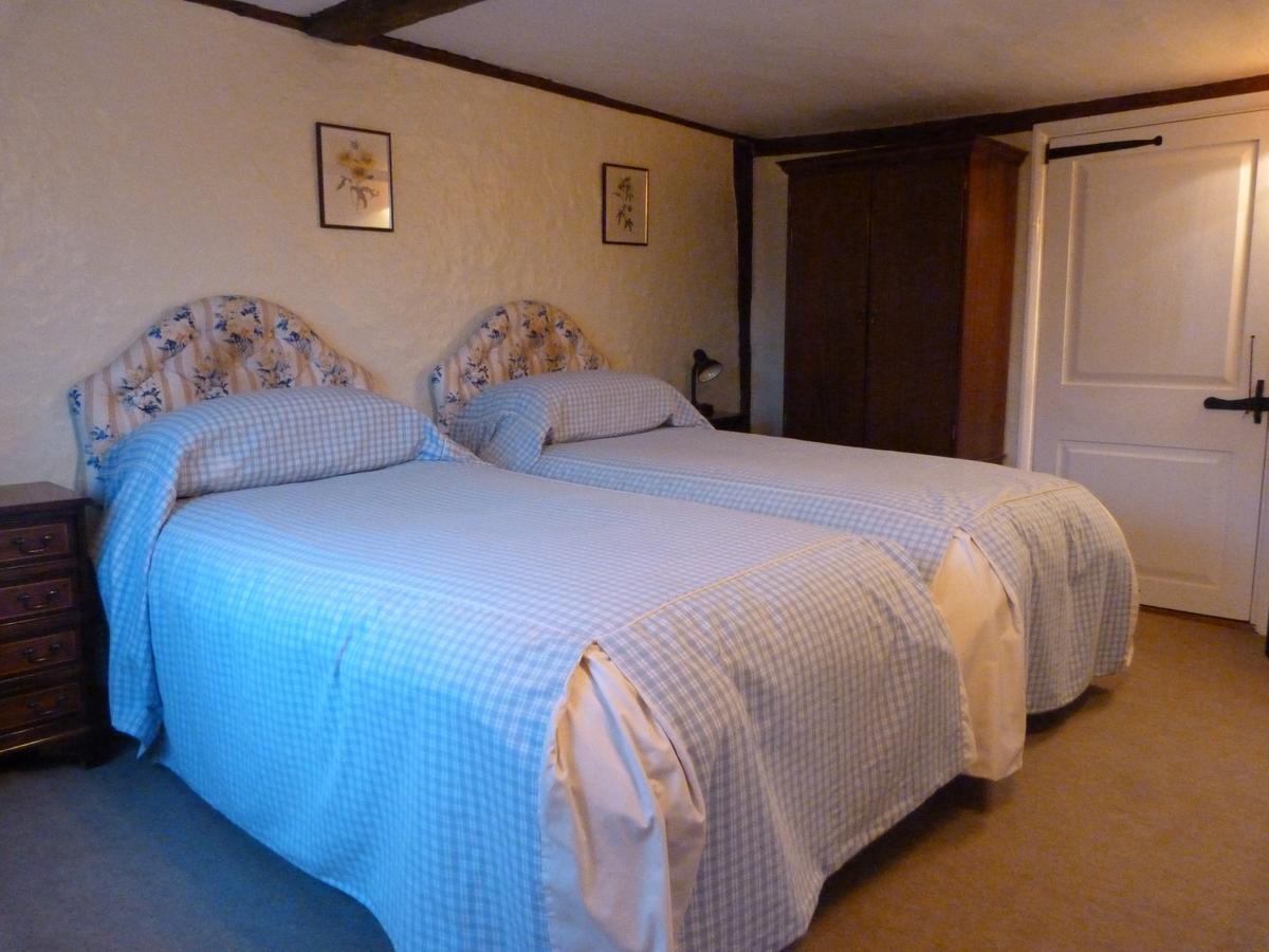 Tudor Cottage Ashford  Extérieur photo